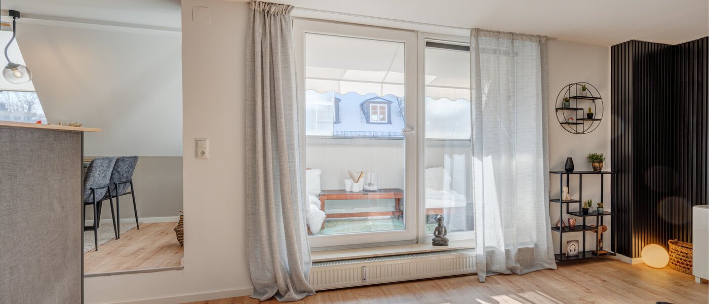 appartement style maisonnette München Au 04 pièce à vivre 5023