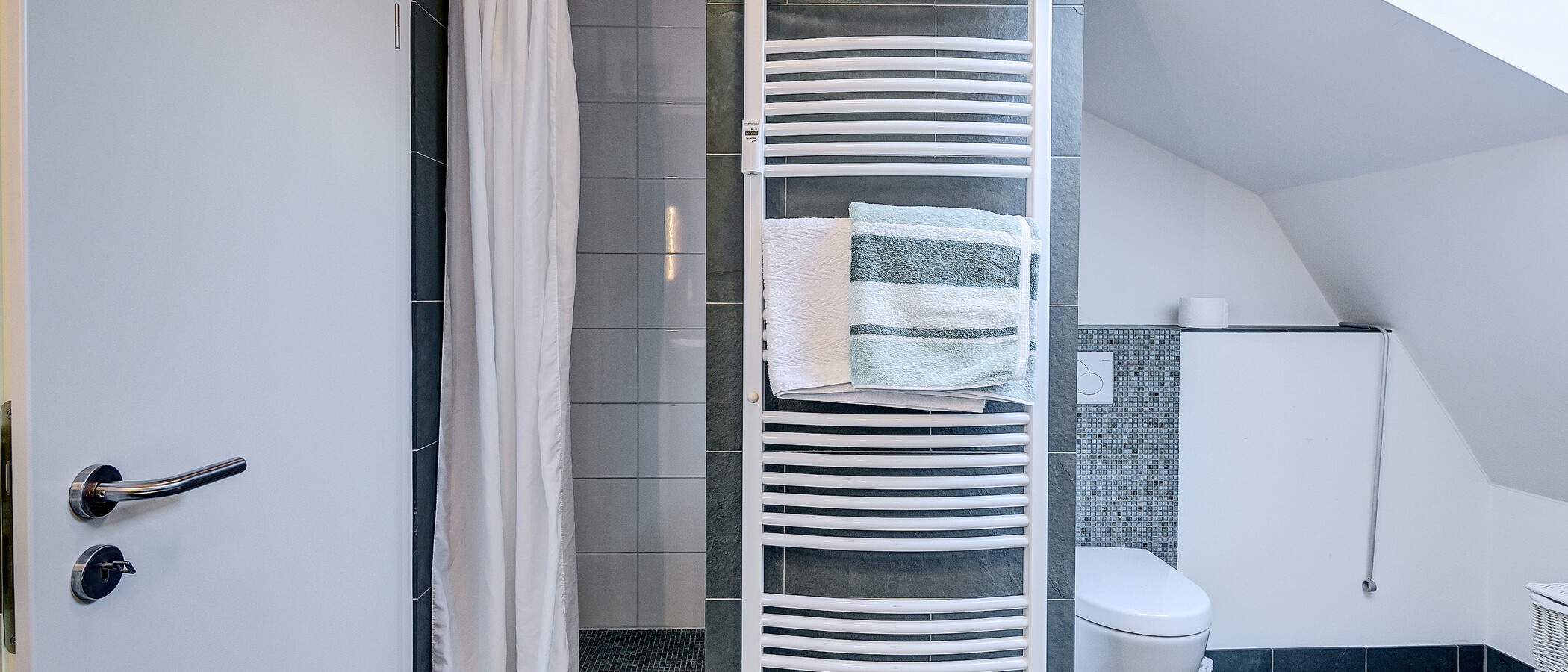 appartement avec terrasse sur le toit München Schwabing-West 03 salle de bain 5041