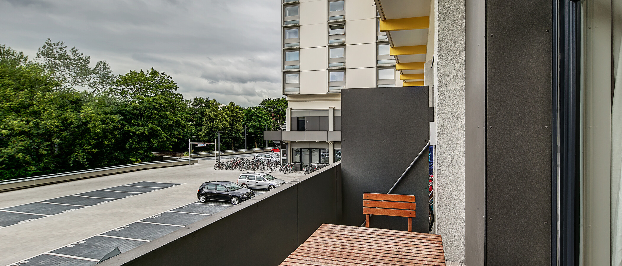 studio München Schwabing (rechts der Leopoldstraße) 02 balcon 5202