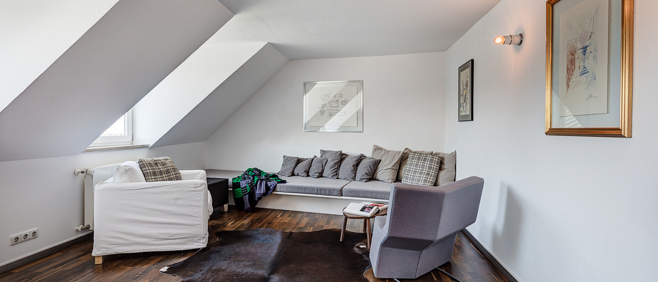 appartement avec terrasse sur le toit München Maxvorstadt 01 salon 5221