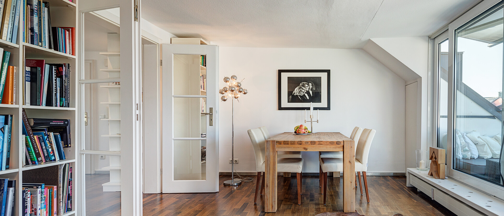 appartement avec terrasse sur le toit München Maxvorstadt 01 salle à manger 5221