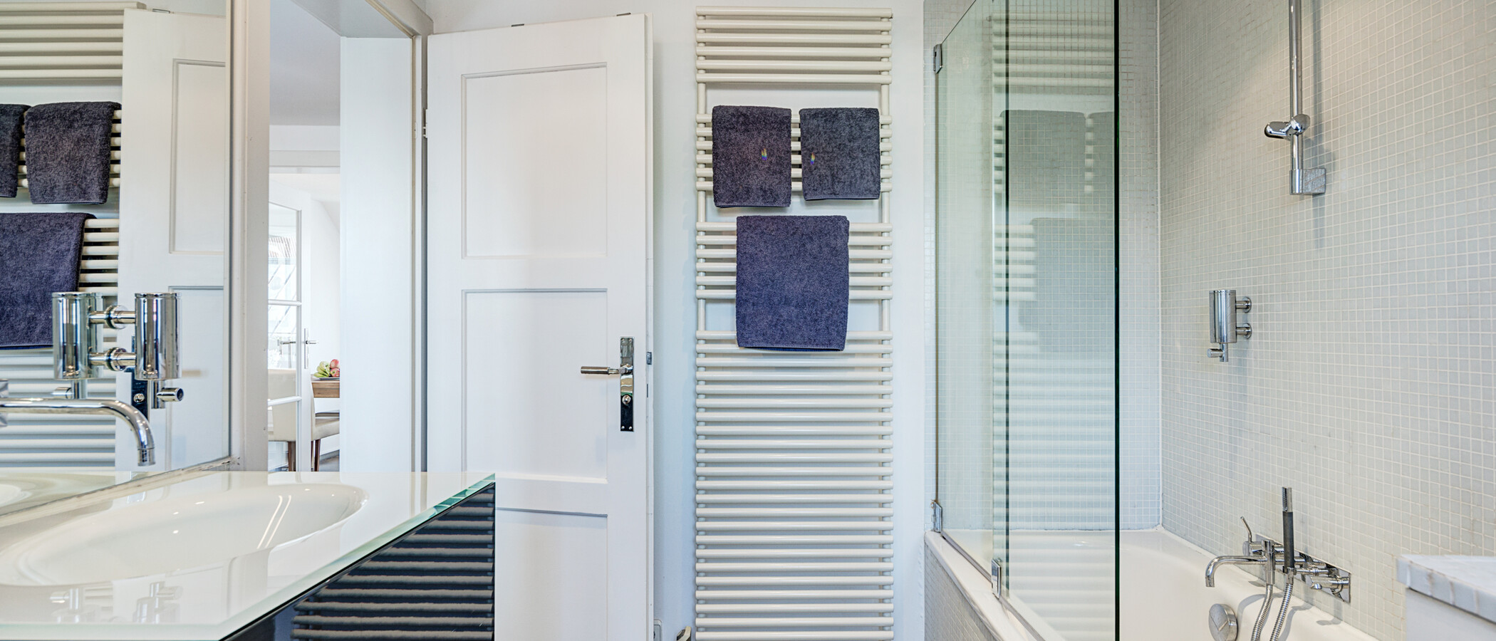 appartement avec terrasse sur le toit München Maxvorstadt 01 salle de bain 5221
