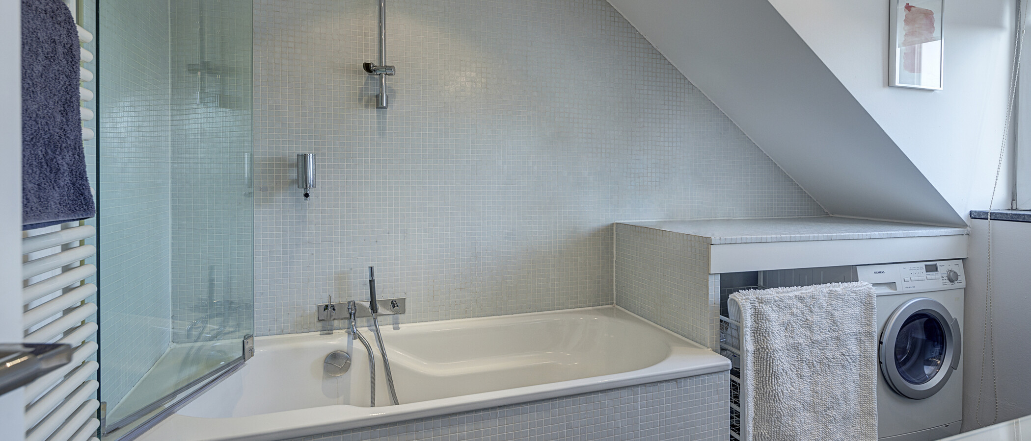 appartement avec terrasse sur le toit München Maxvorstadt 02 salle de bain 5221