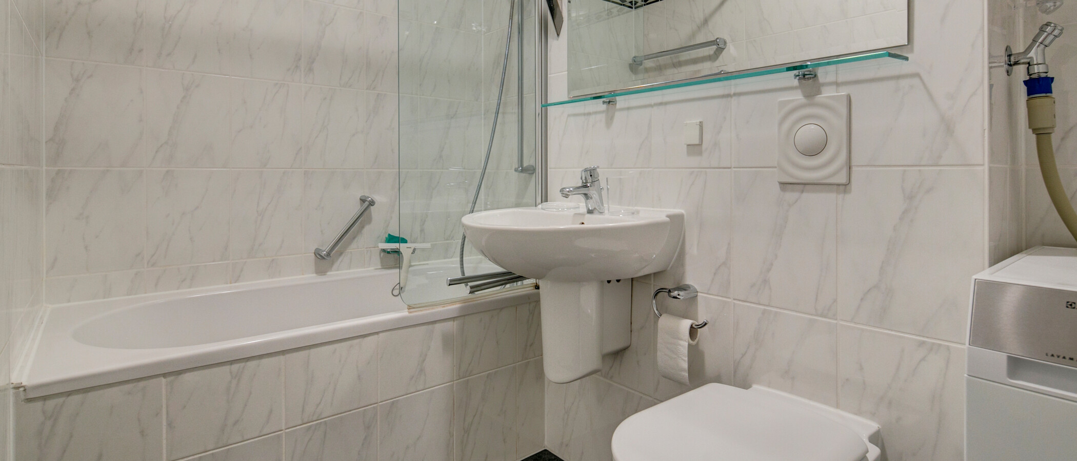 appartement München Glockenbachviertel 02 salle de bain 523