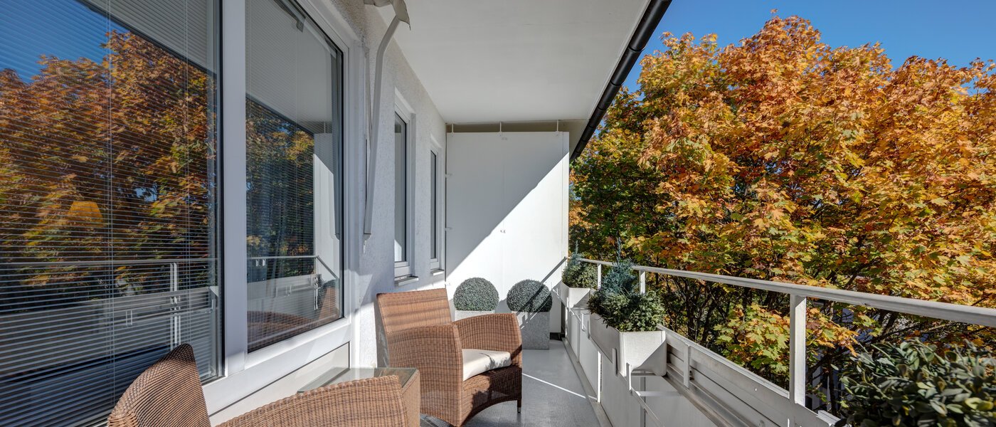 appartement München Schwabing (links der Leopoldstraße) 01 balcon 5263