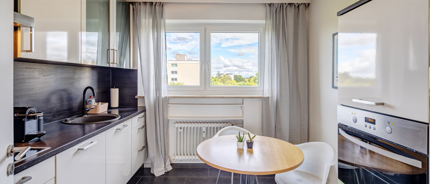 appartement München Bogenhausen 01 cuisine 53