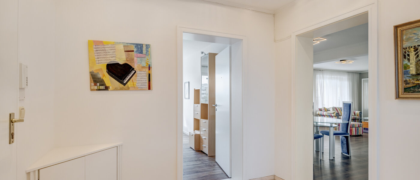 appartement München Bogenhausen 03 entrée/couloir 53