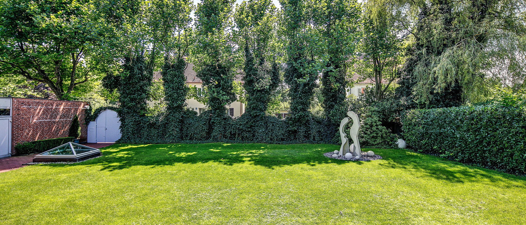 maison individuelle München Obermenzing 02 jardin 5436