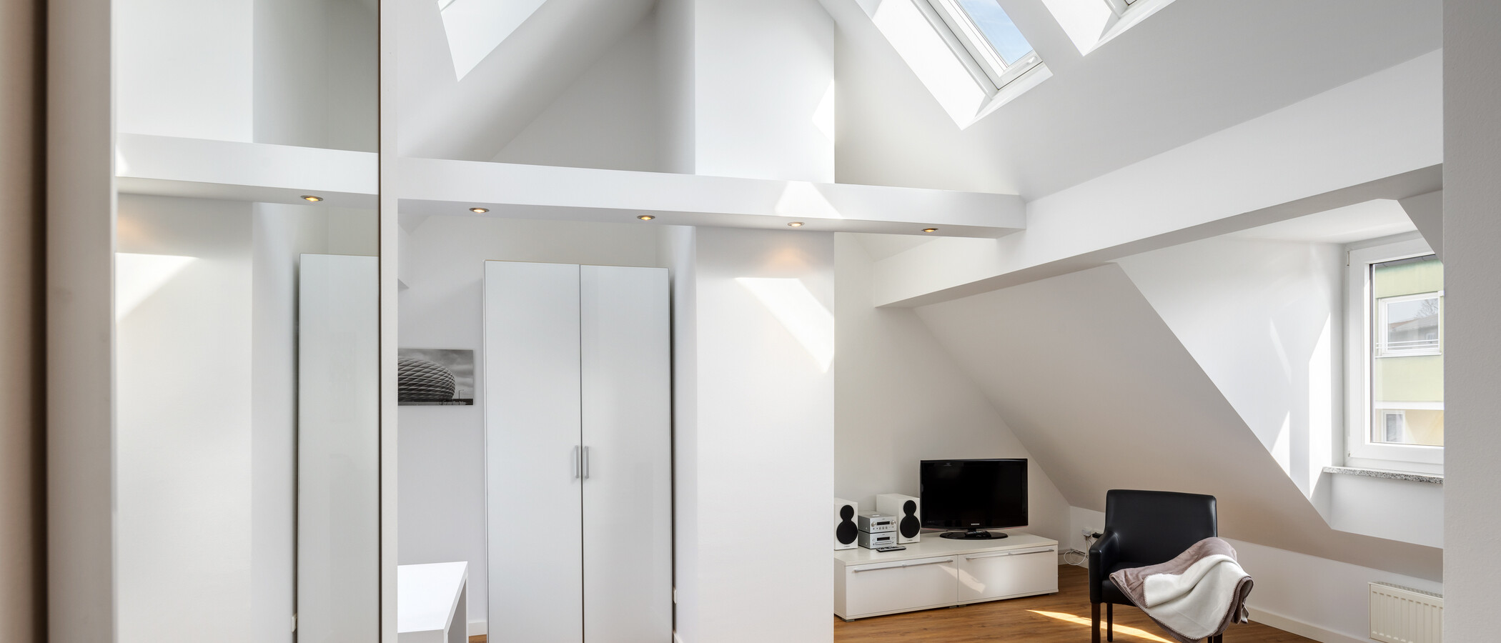appartement sous les toits München Schwabing 03 pièce à vivre 5576