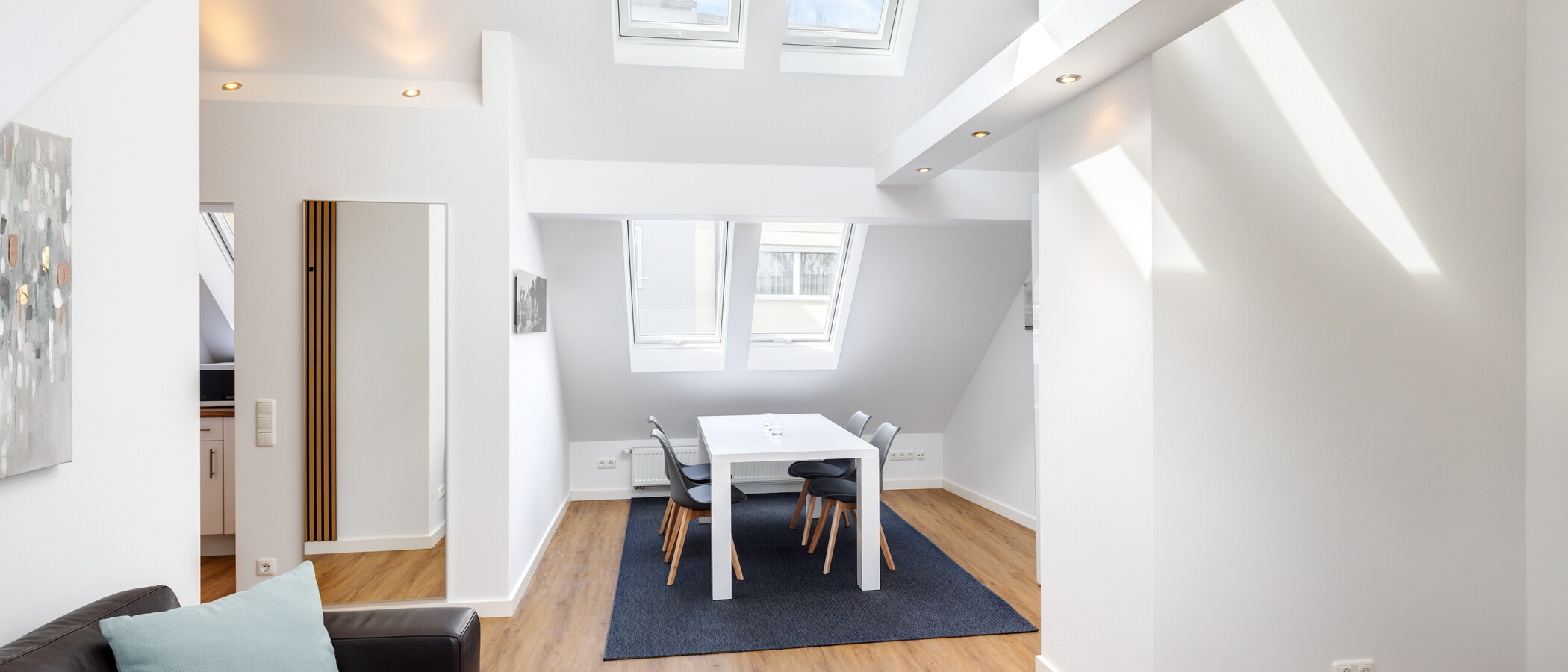 appartement sous les toits München Schwabing 04 pièce à vivre 5576