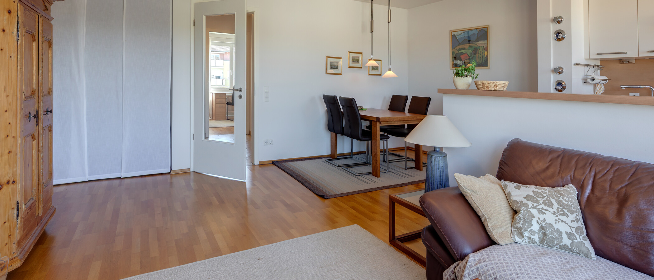 appartement Unterhaching 03 pièce à vivre 5656
