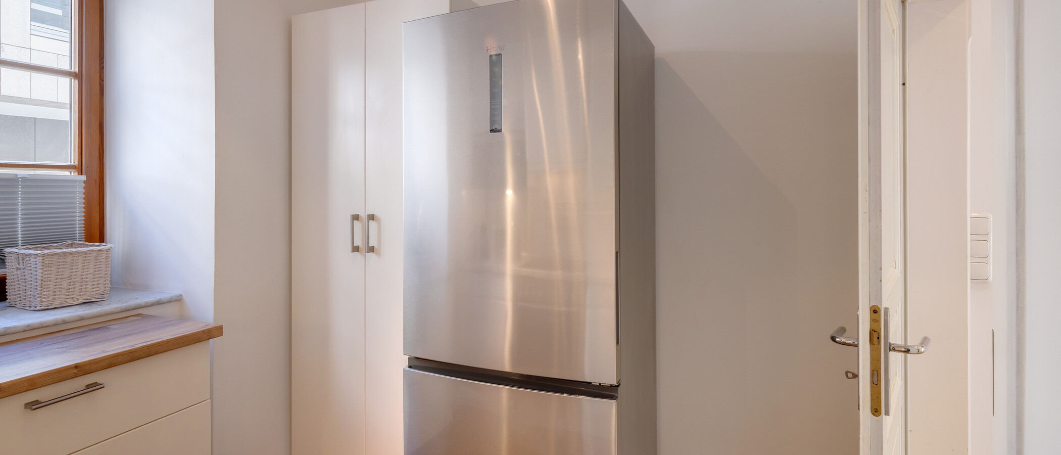 appartement style maisonnette München Lehel 02 cuisine 581