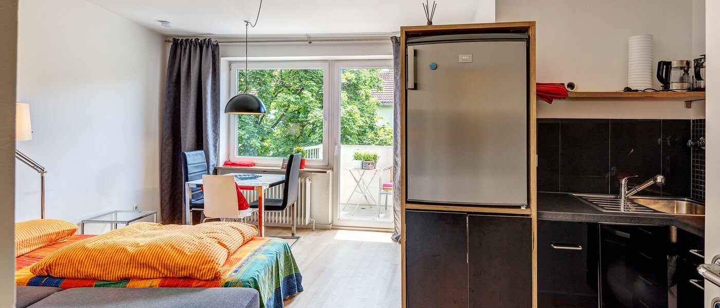 appartement München Neuhausen 01 cuisine 5827