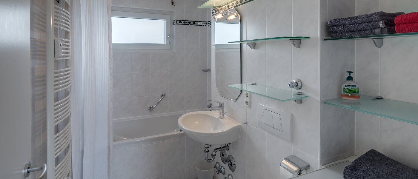 appartement avec terrasse sur le toit München Sendling-Westpark 01 salle de bain 5946