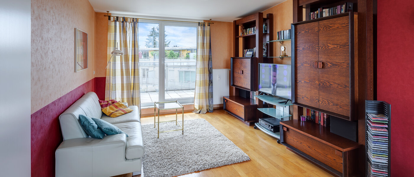 appartement avec terrasse sur le toit München Sendling-Westpark 01 pièce à vivre 5946