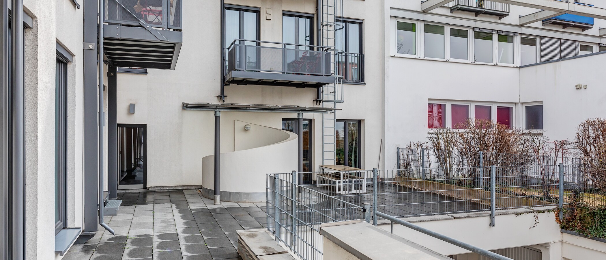 studio München Großhadern 01 cour intérieure 6006