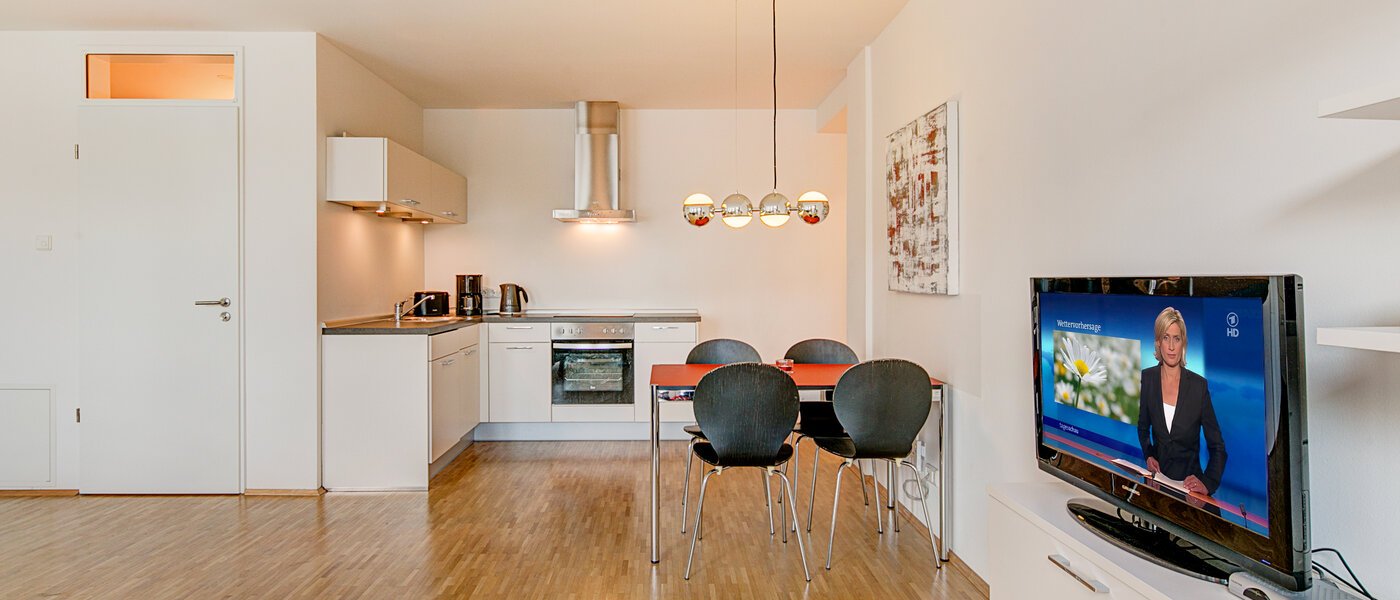 studio München Großhadern 04 salon 6060