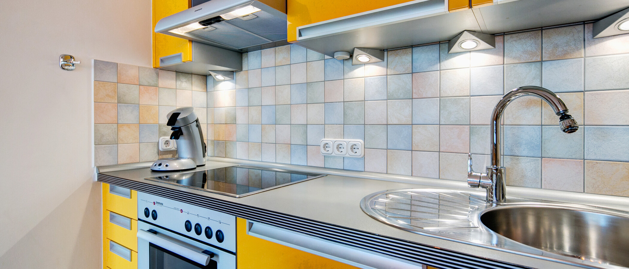studio München Moosach 01 cuisine 6091