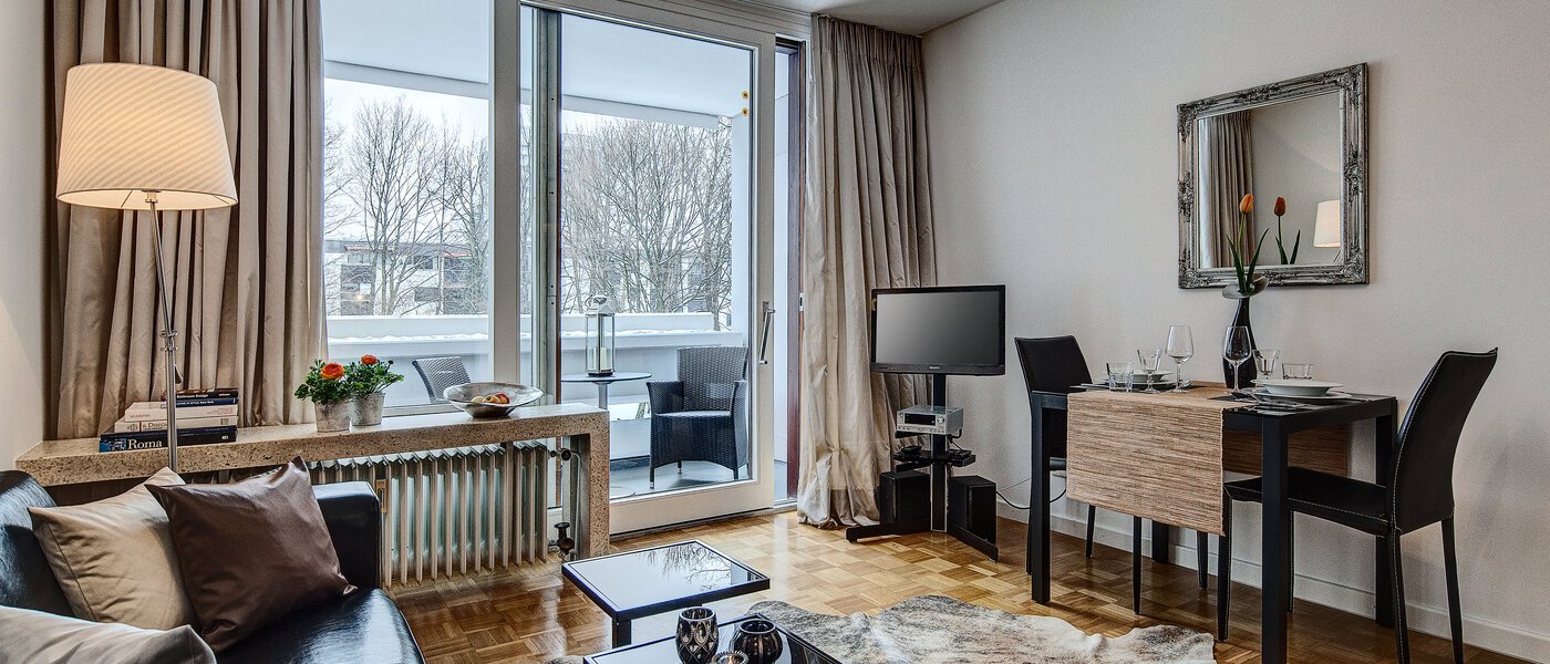 appartement München Arabellapark 02 salon 6126