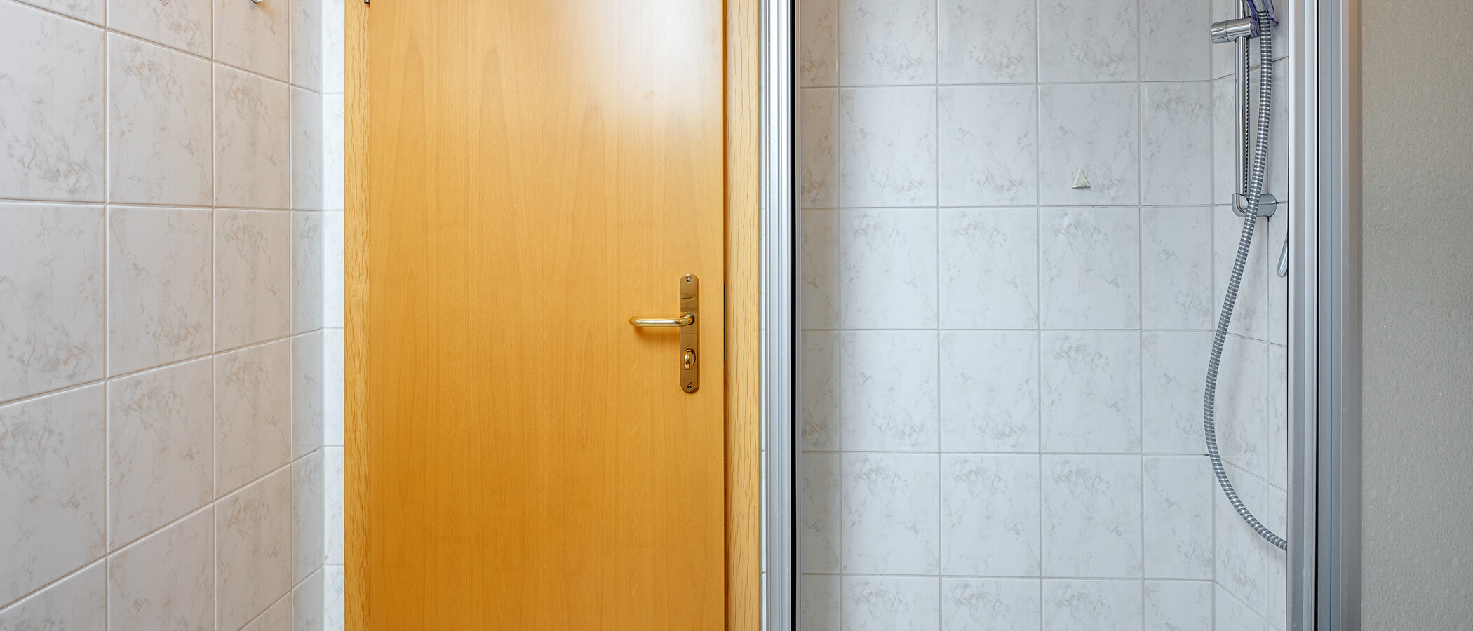 appartement sous les toits München Waldtrudering 03 salle de bain 6182