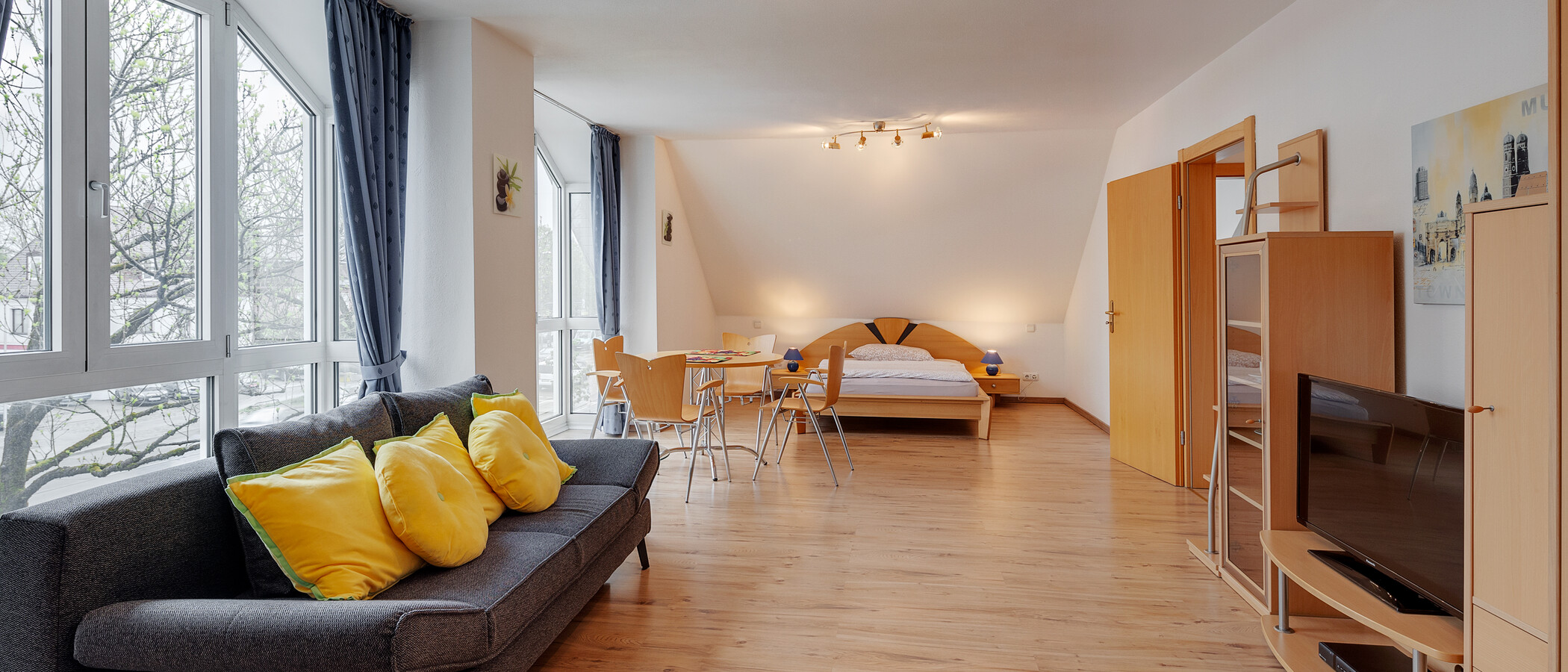 appartement sous les toits München Waldtrudering 03 pièce à vivre 6182