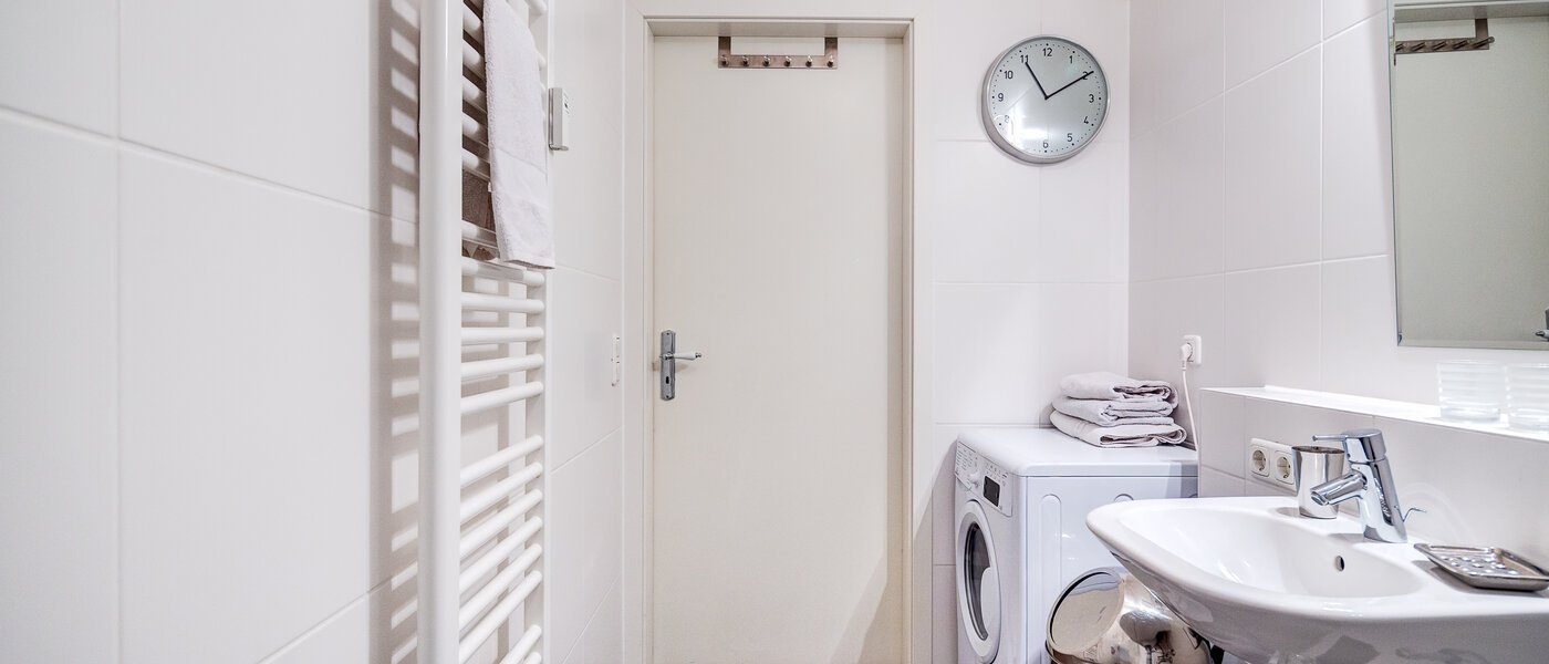 appartement München Bogenhausen 02 2ème s. de bain 6185