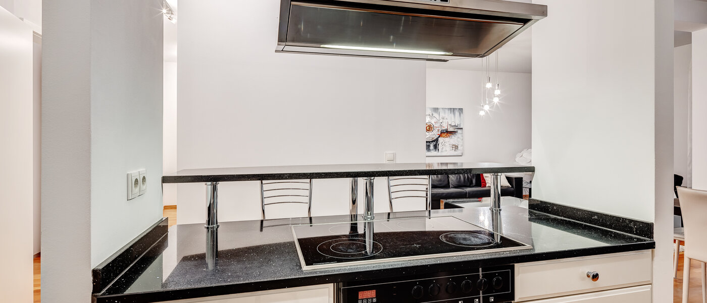 appartement München Schwabing-Nord (zw. Leopoldstraße & Englischen Garten) 02 cuisine 6300