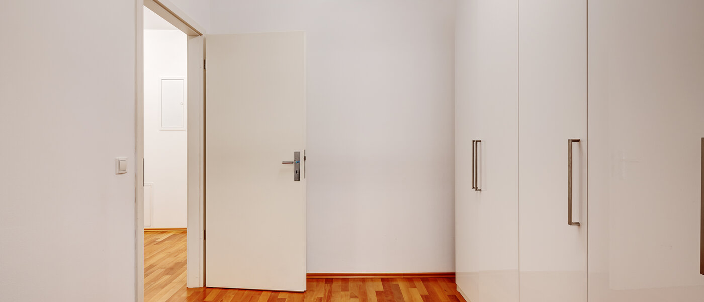 appartement München Schwabing-Nord (zw. Leopoldstraße & Englischen Garten) 03 dressing 6300