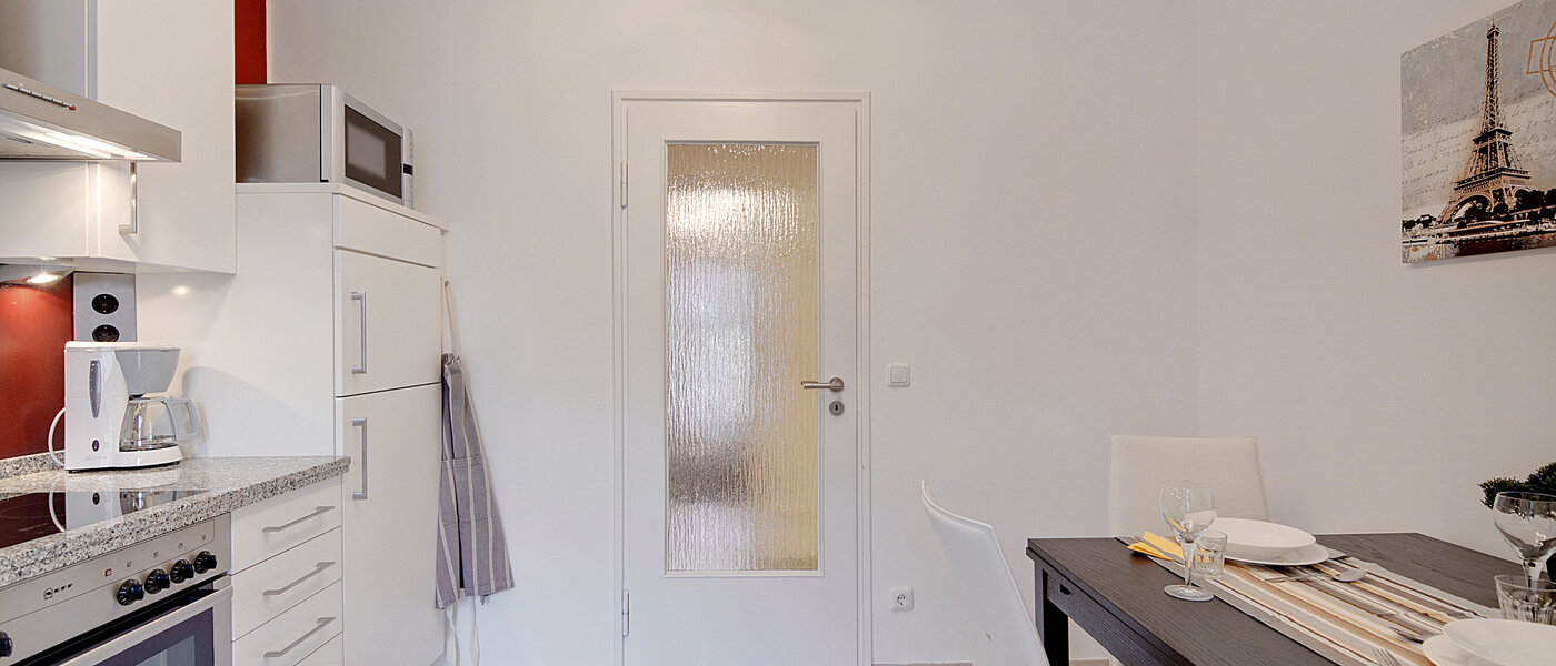 appartement München Schwabing (links der Leopoldstraße) 04 cuisine 6480