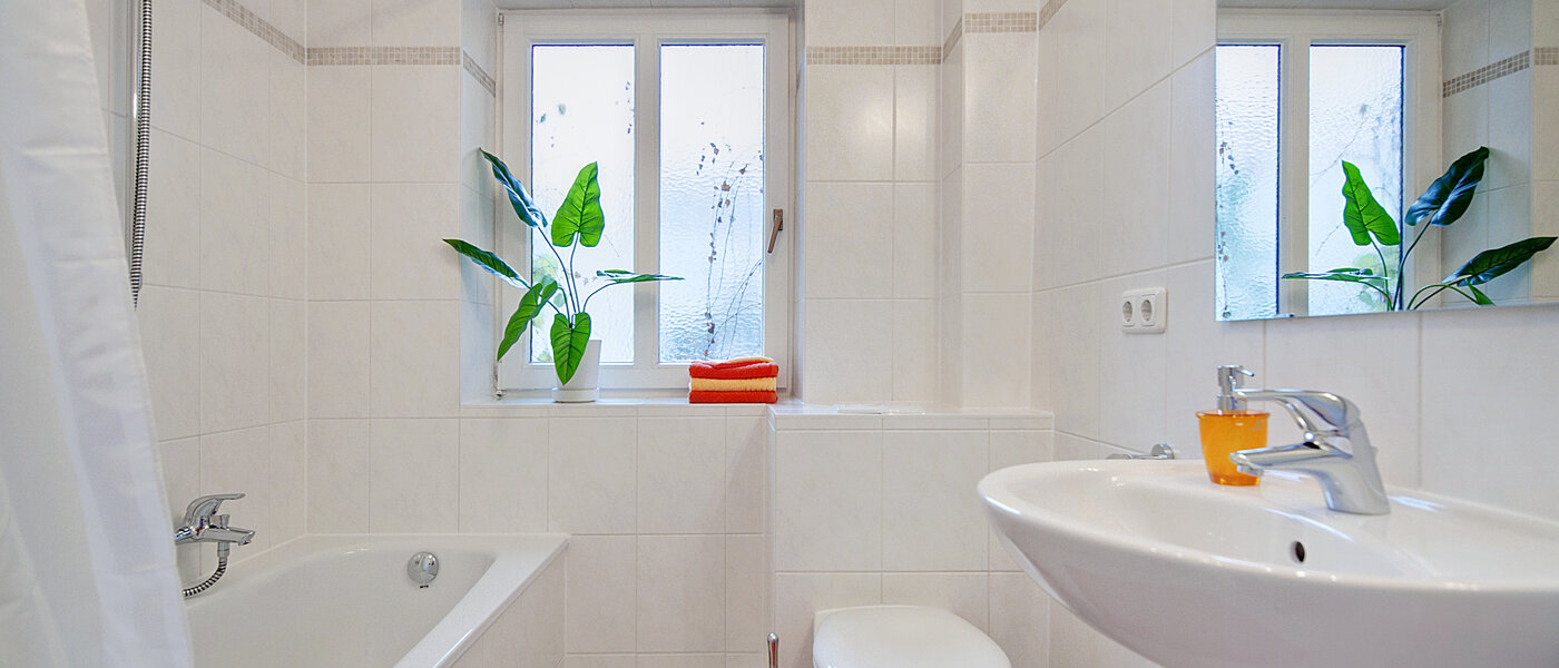 appartement München Schwabing (links der Leopoldstraße) 01 salle de bain 6480