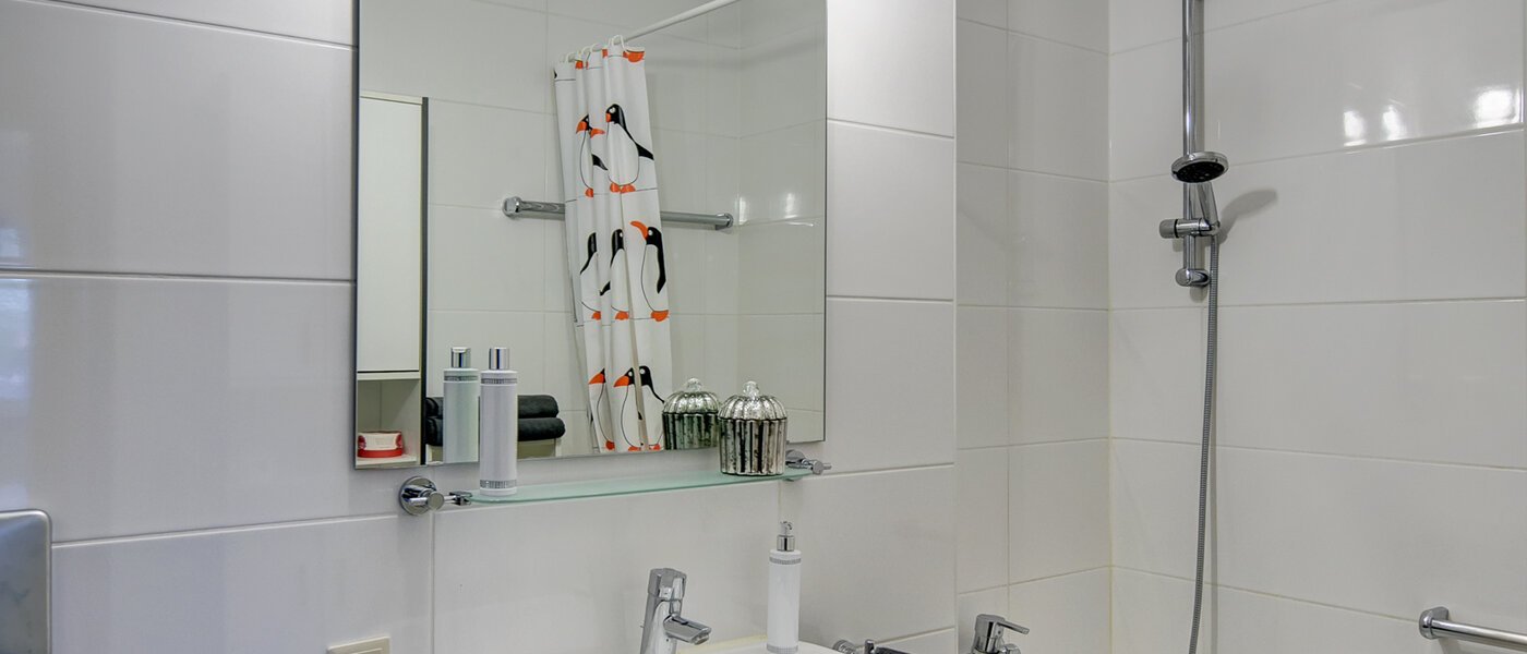 appartement München Arabellapark 02 salle de bain 6561