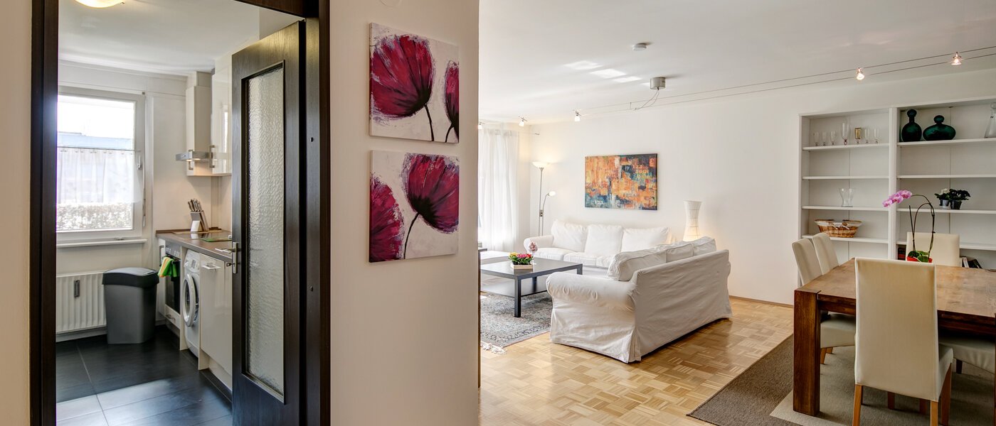 appartement München Arabellapark 09 pièce à vivre 6561