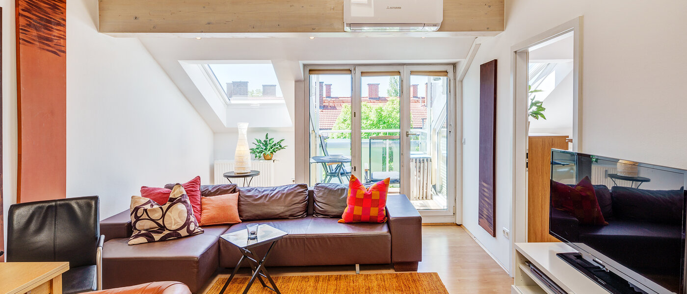 appartement sous les toits München Giesing 01 pièce à vivre 6583