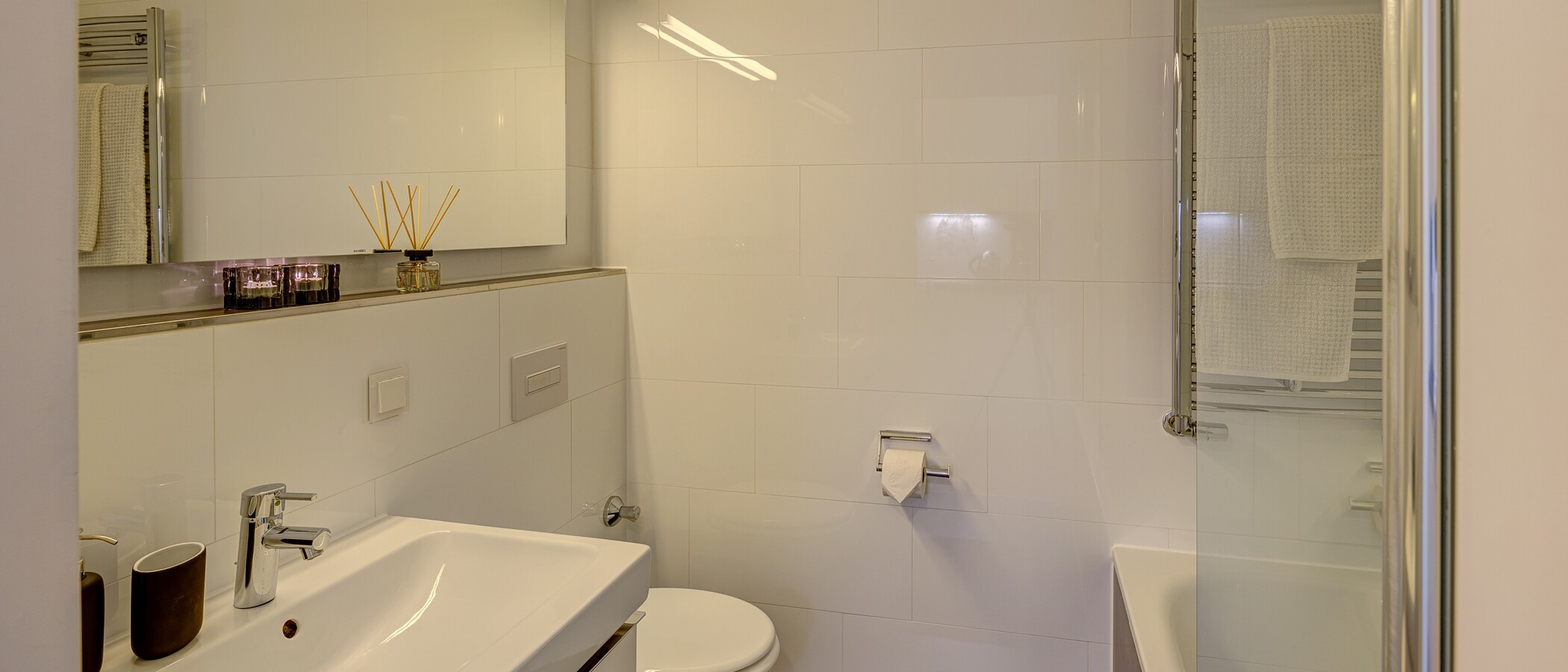 appartement München Arabellapark 02 salle de bain 6700