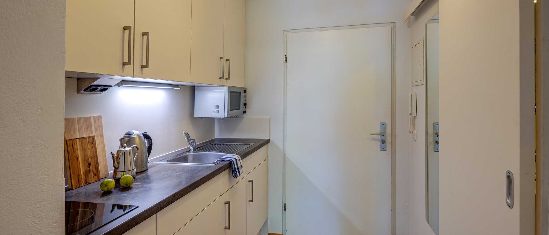 appartement München Arabellapark 01 entrée/couloir 6700