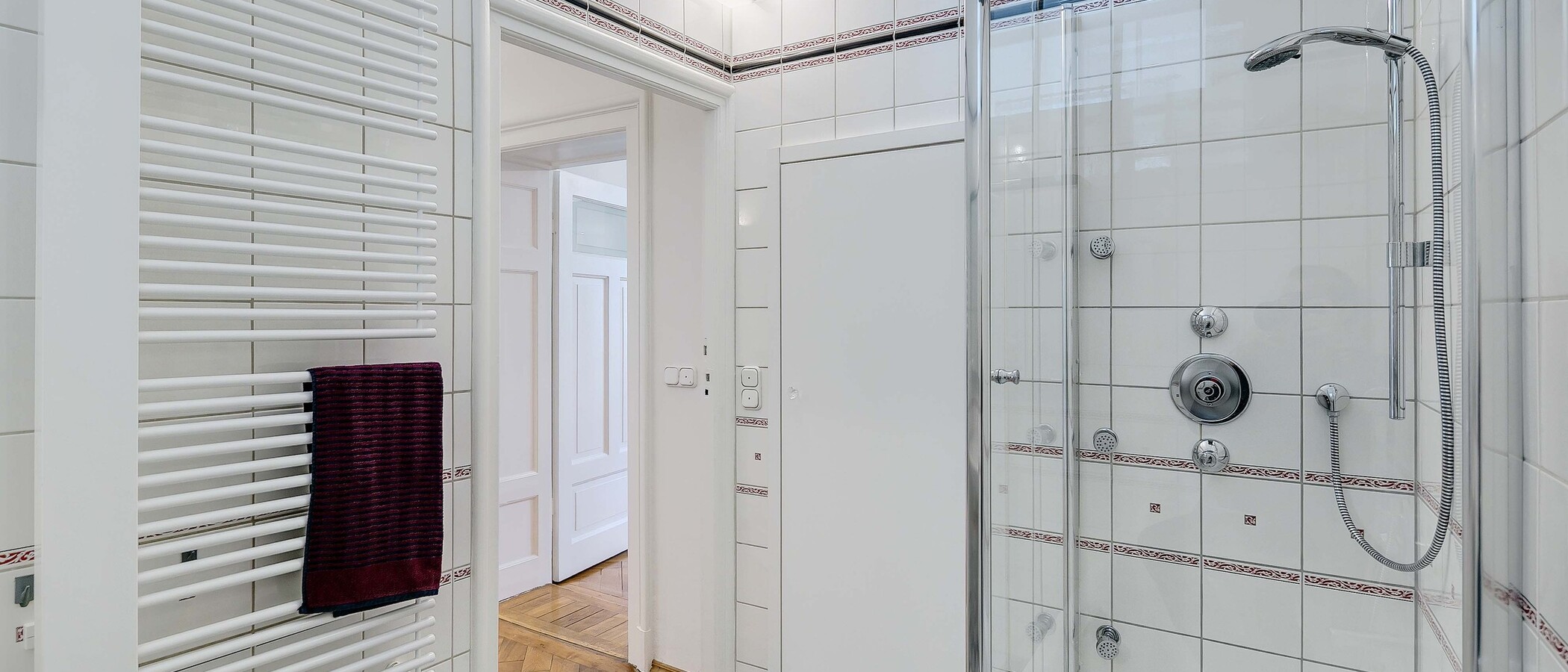 appartement München Altbogenhausen 03 salle de bain 681