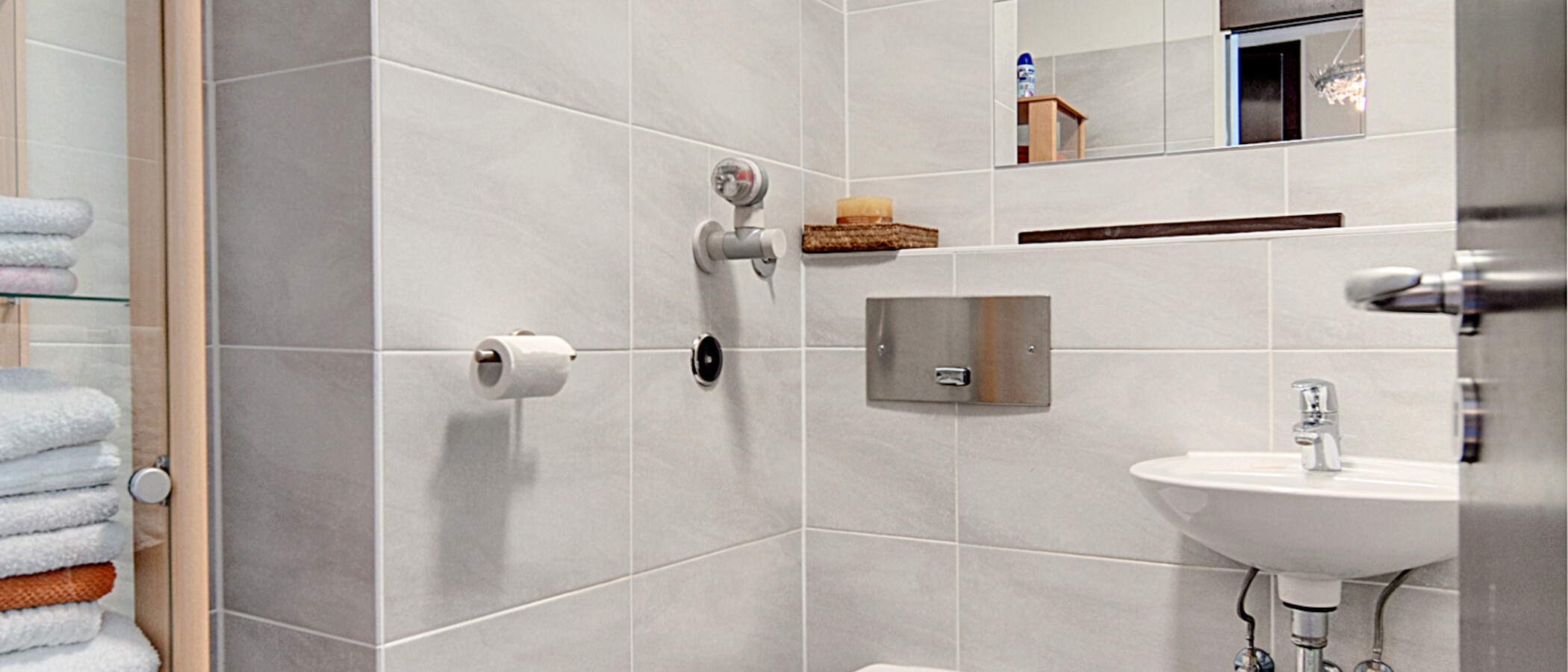 appartement München Bogenhausen 01 toilettes séparées 6872