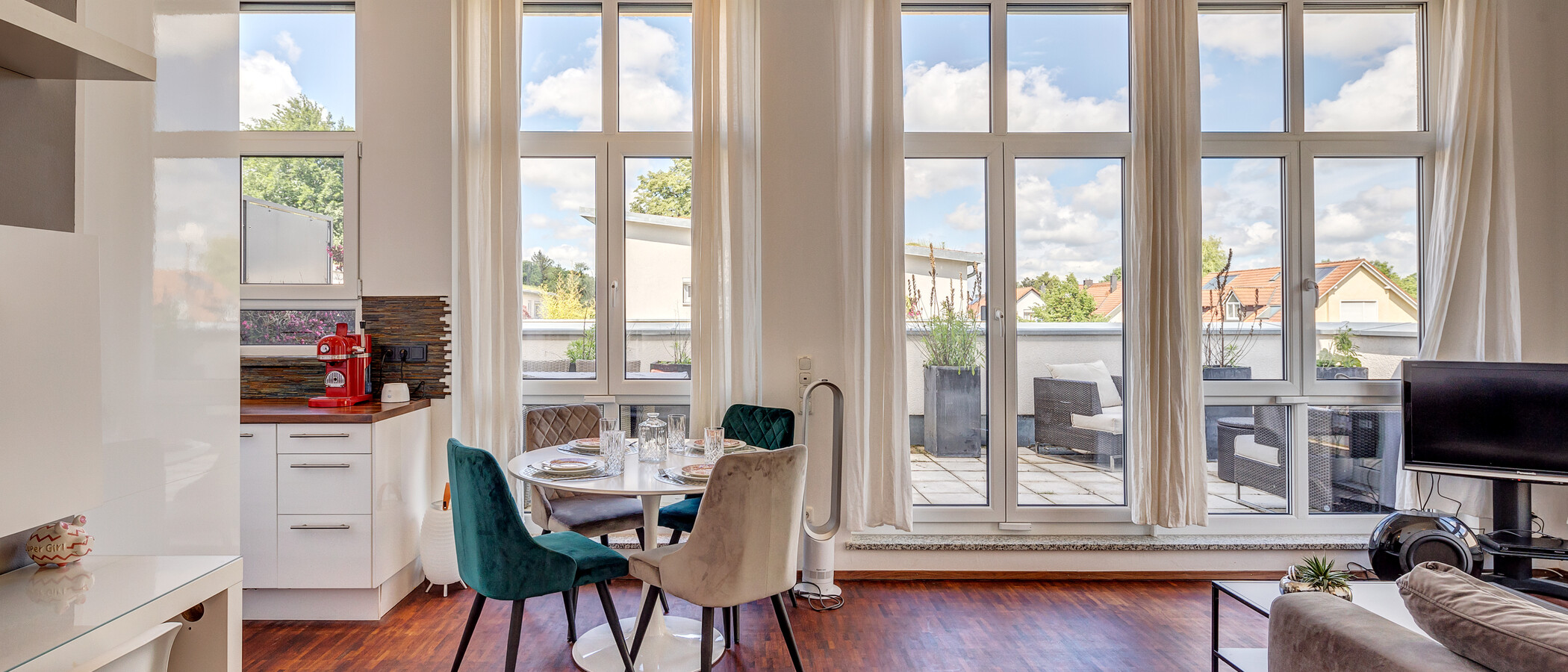 appartement avec terrasse sur le toit München Fasanerie 01 pièce à vivre 6919