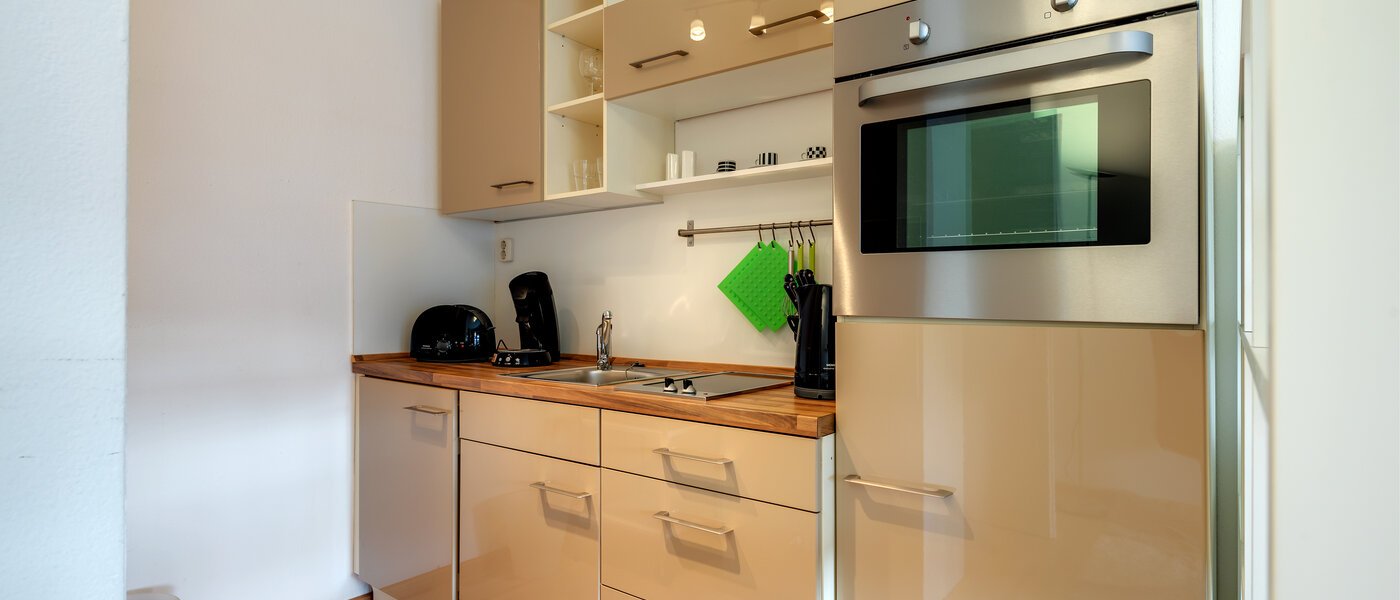 appartement München Schwabing 01 cuisine 7050