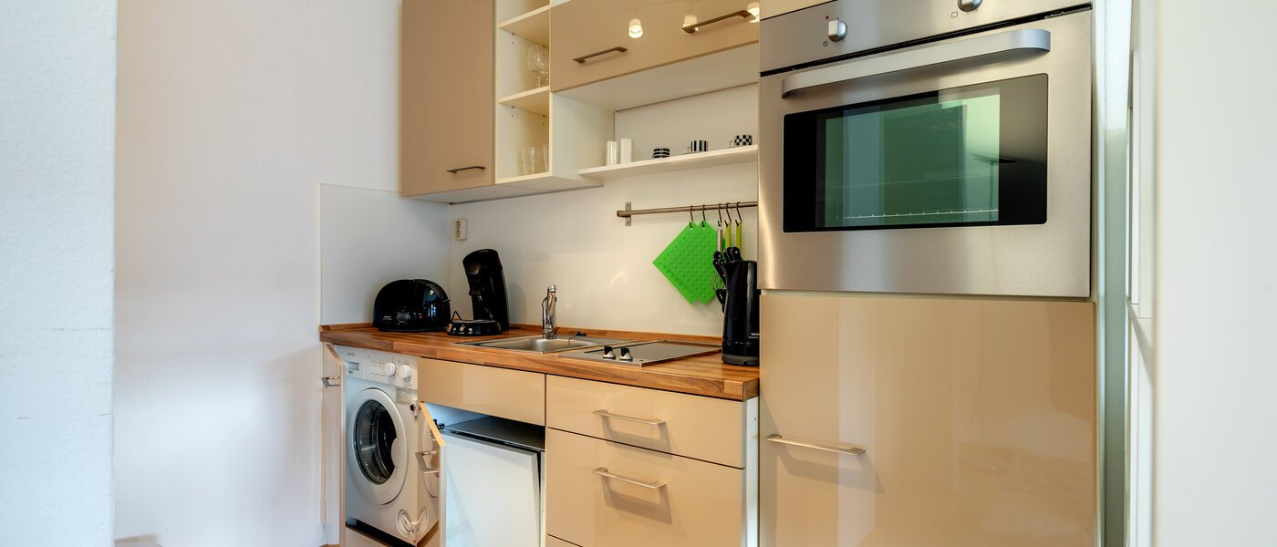 appartement München Schwabing 02 cuisine 7050