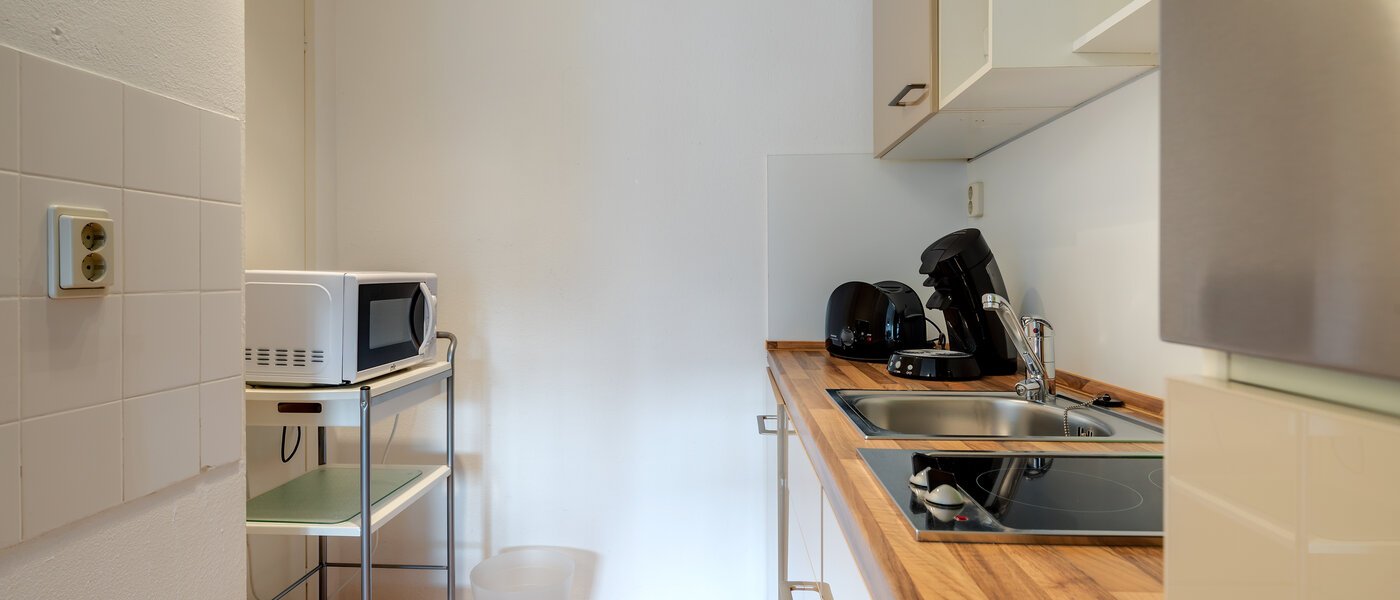 appartement München Schwabing 03 cuisine 7050