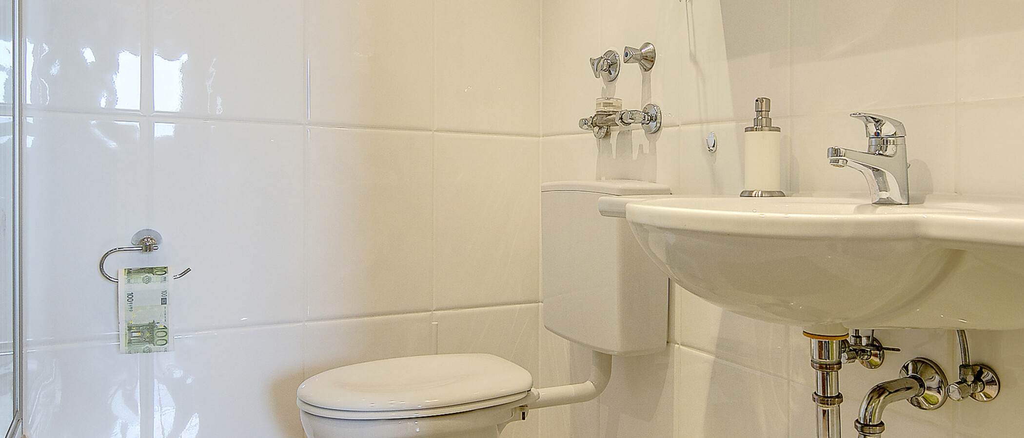 appartement München Arabellapark 02 salle de bain 7141