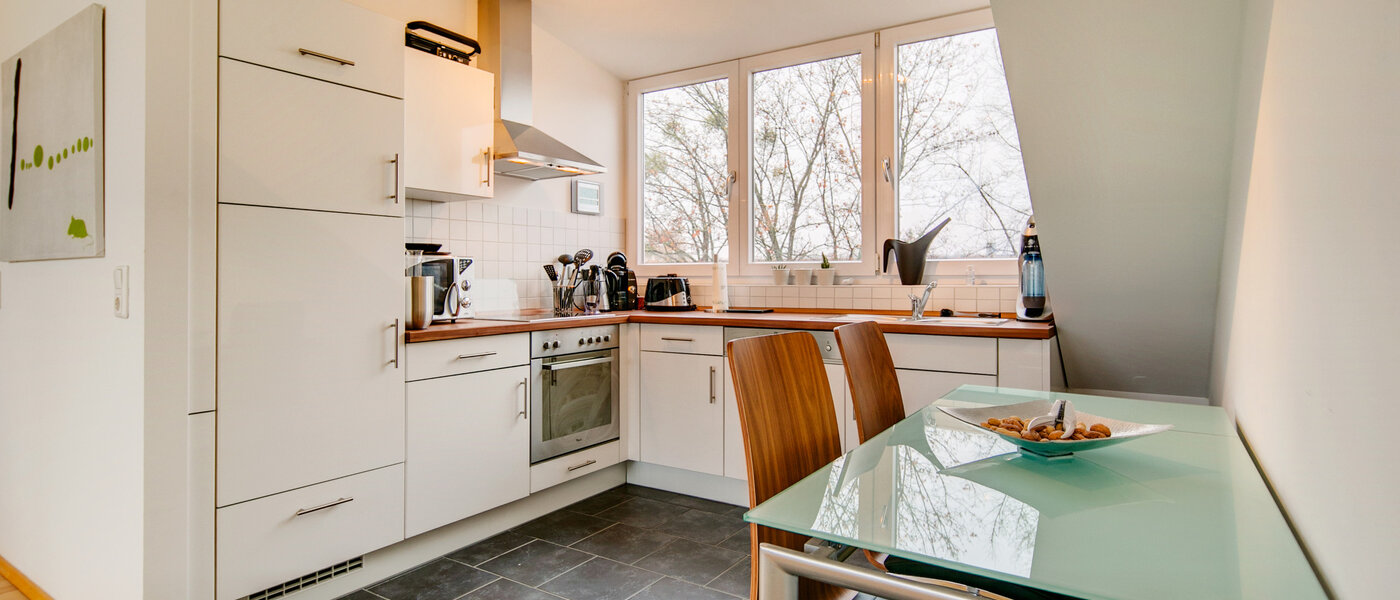 appartement avec terrasse sur le toit München Untermenzing 01 cuisine 7372