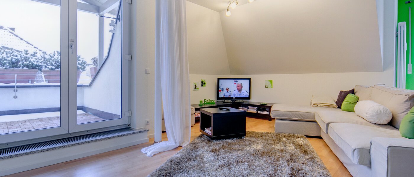 appartement style maisonnette München Fasanerie 03 salon 7475