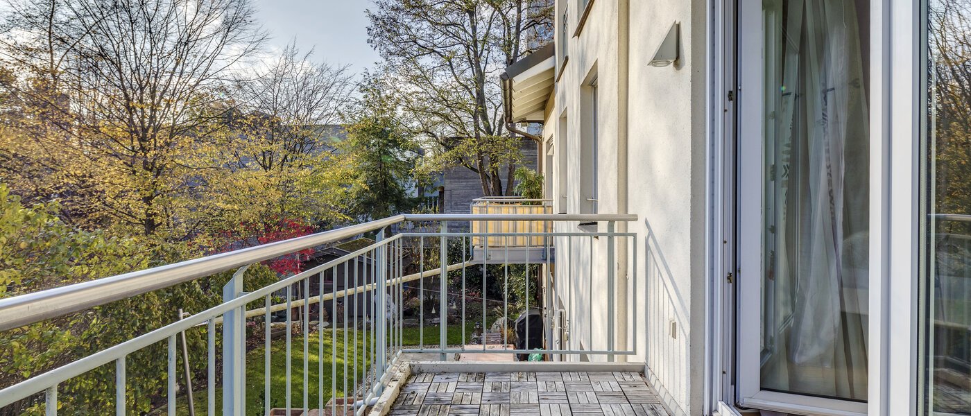 appartement style maisonnette München Fasanerie 01 balcon 7475