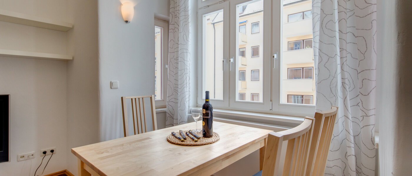 appartement München Au 01 salle à manger 7657