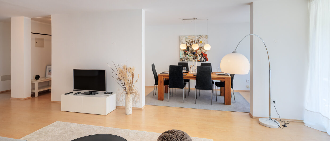 appartement München Schwabing-Nord (zw. Leopoldstraße & Englischen Garten) 02 pièce à vivre 7670