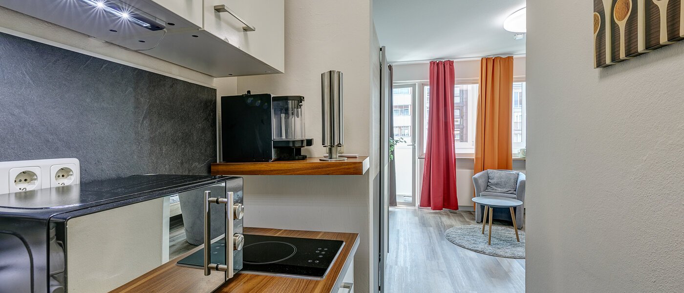 appartement München Schwabing (links der Leopoldstraße) 02 cuisine 7687