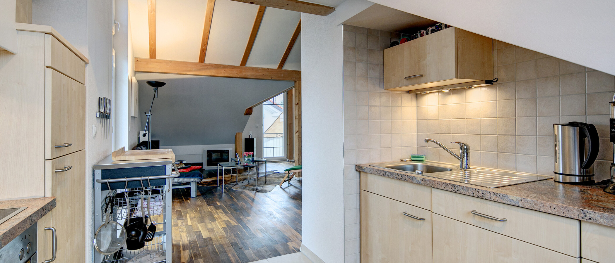 appartement sous les toits Zorneding 03 cuisine 7747
