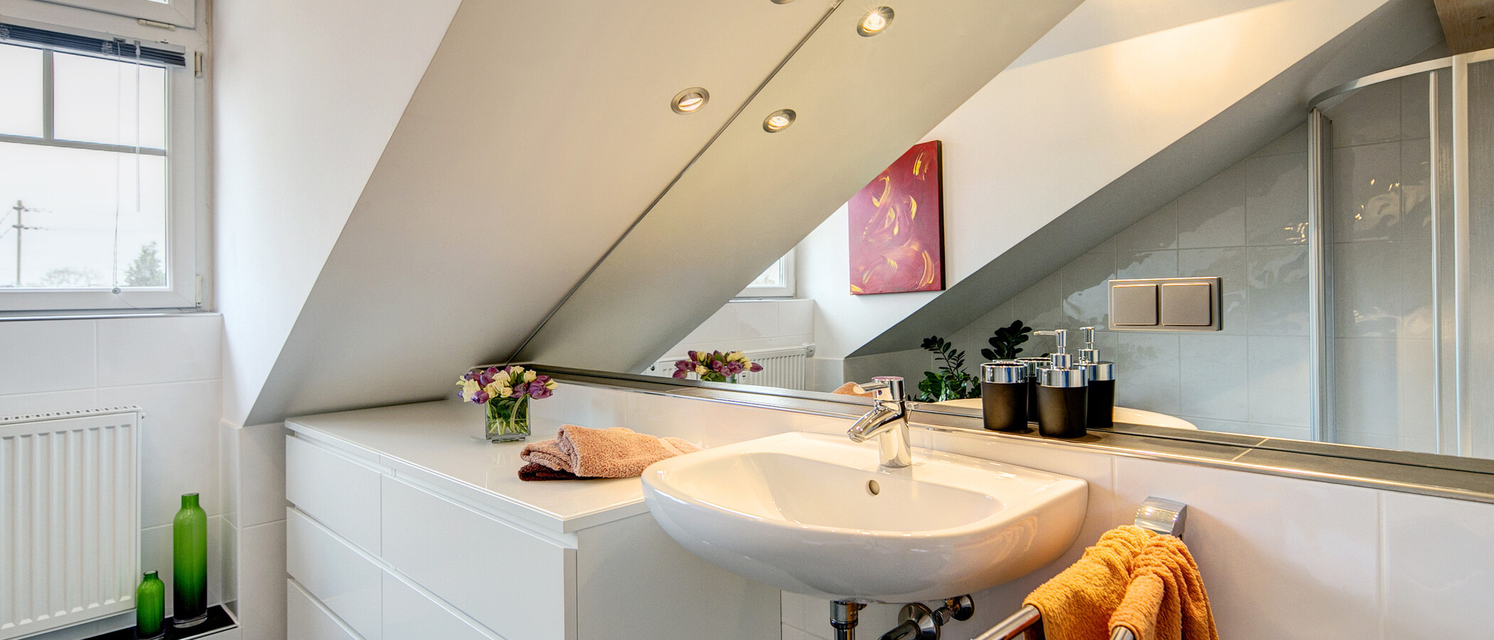 appartement sous les toits Zorneding 01 salle de bain 7747